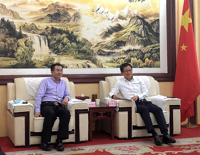 asiagame总裁乔德卫造访朔州市长熊燕斌